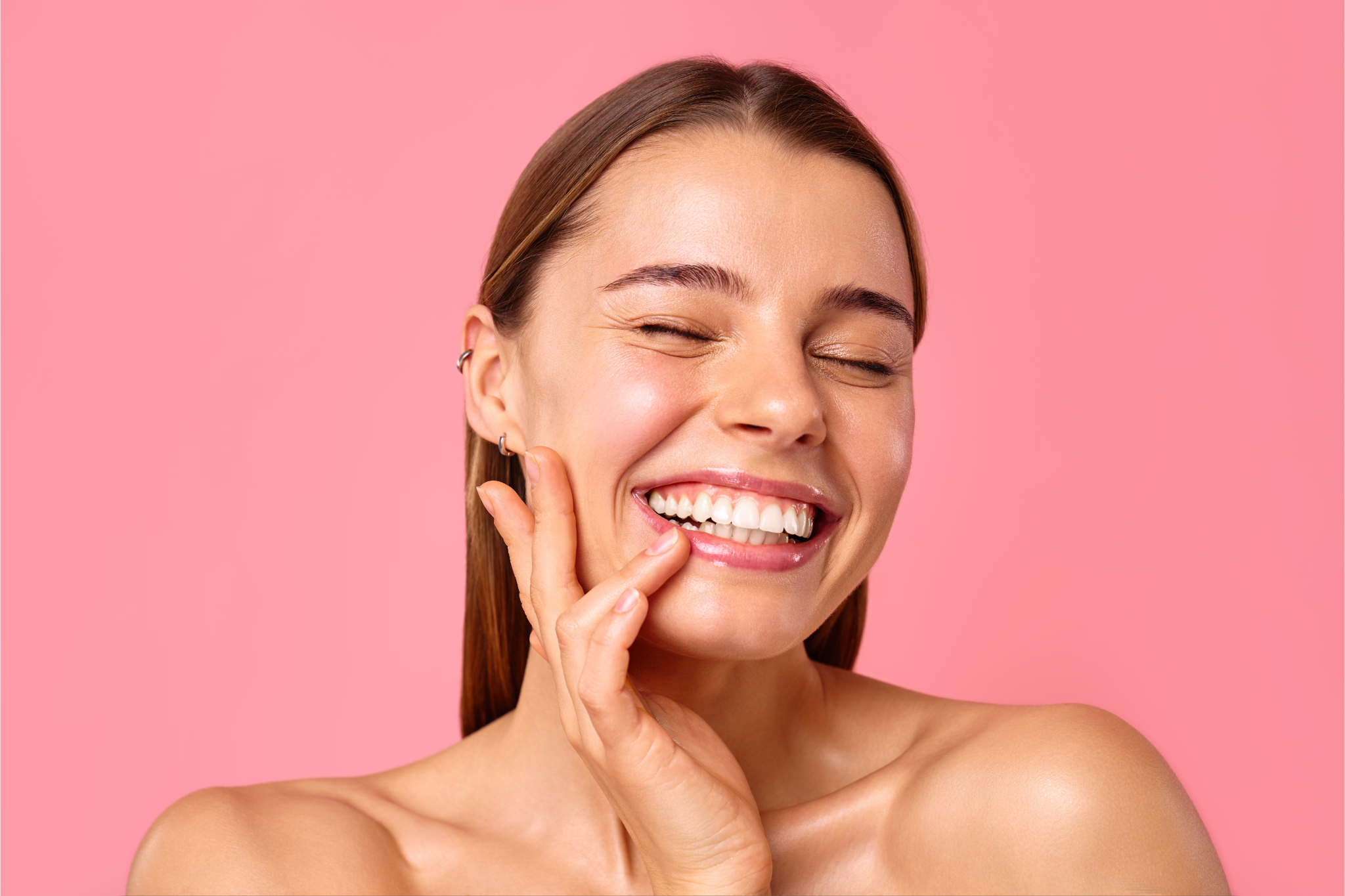 Retinol vs. Bakuchiol: Battle of the Glow Gods