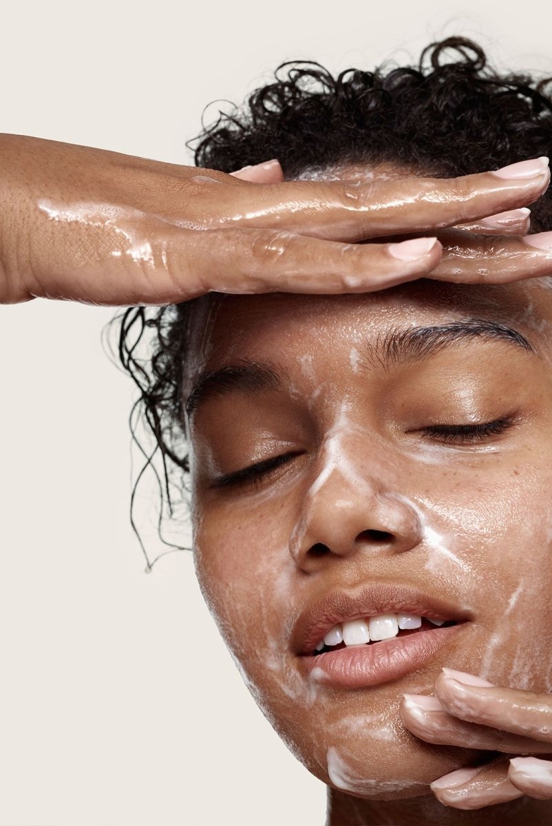 What is the importance of facial cleansing? - skinChemists