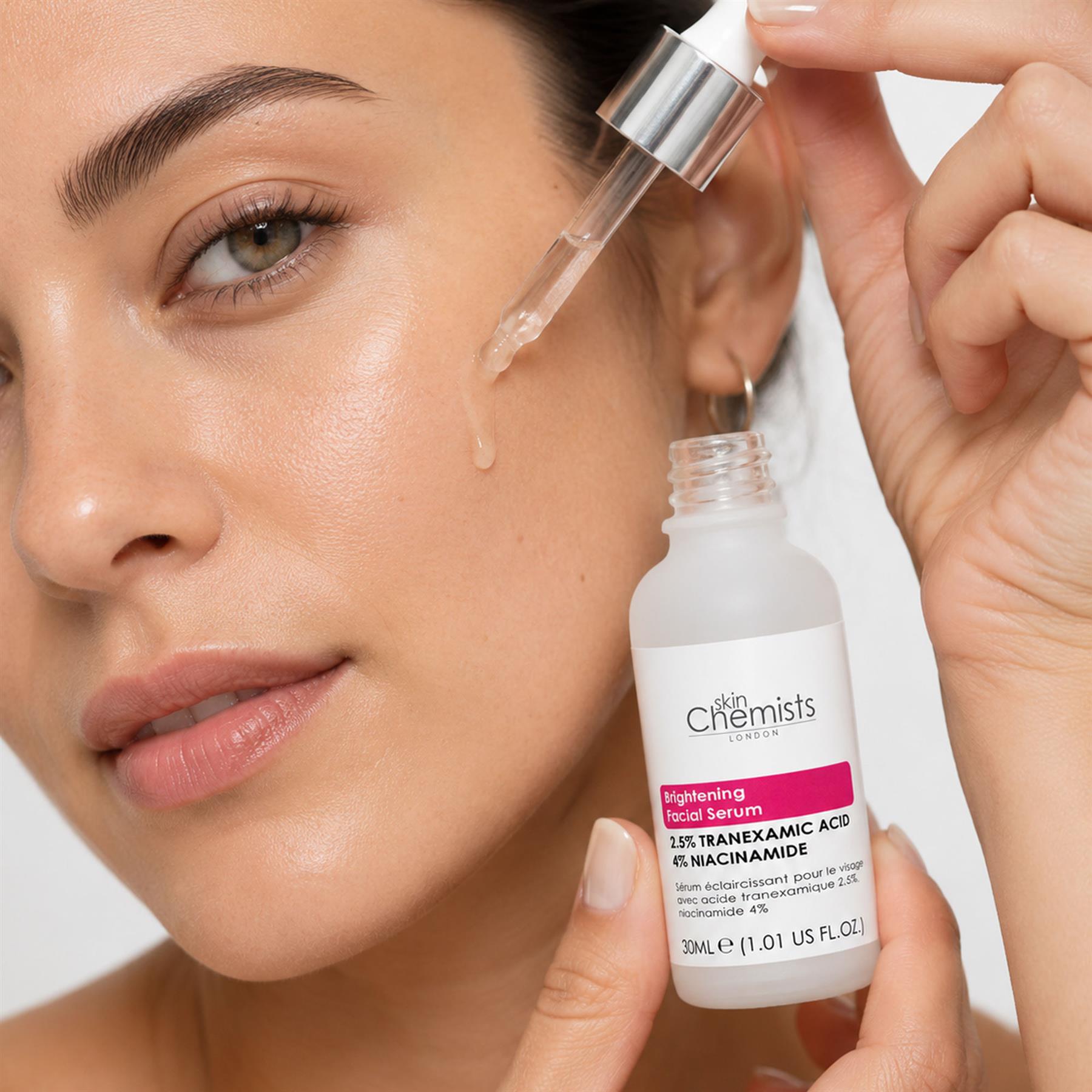 Brightening Tranexamic Acid 2.5%, Niacinamide 4% Facial Serum 30ml